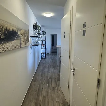 Suzy Bar Apartment *